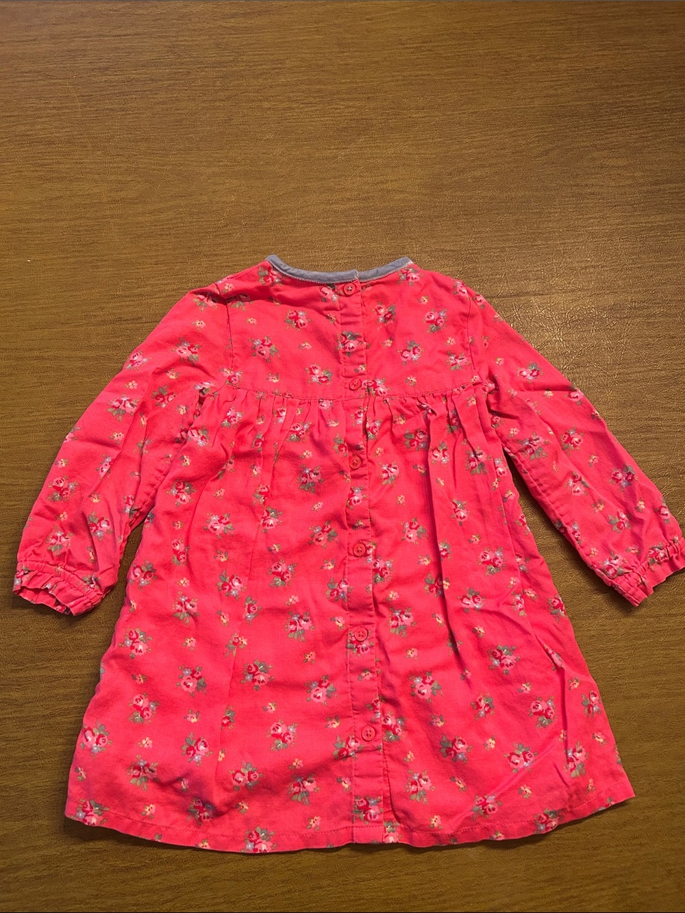 Baby Boden Girls Pink Floral Smocked Long Sleeve Dress size 18-24 months - Picture 3 of 3